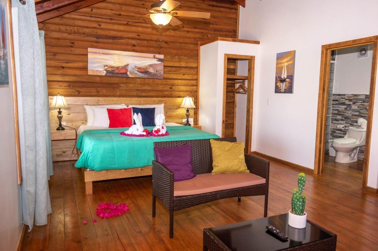 Hotel Roatan Yacht Club&Dive Center French Harbour Exterior foto
